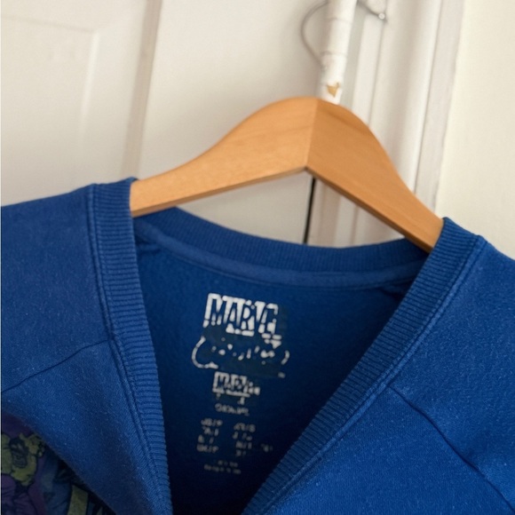Marvel Comics Wolverine Vs. Hulk Blue Graphic Sweatshirt. Women’s Sm or Kids L - Picture 3 of 5